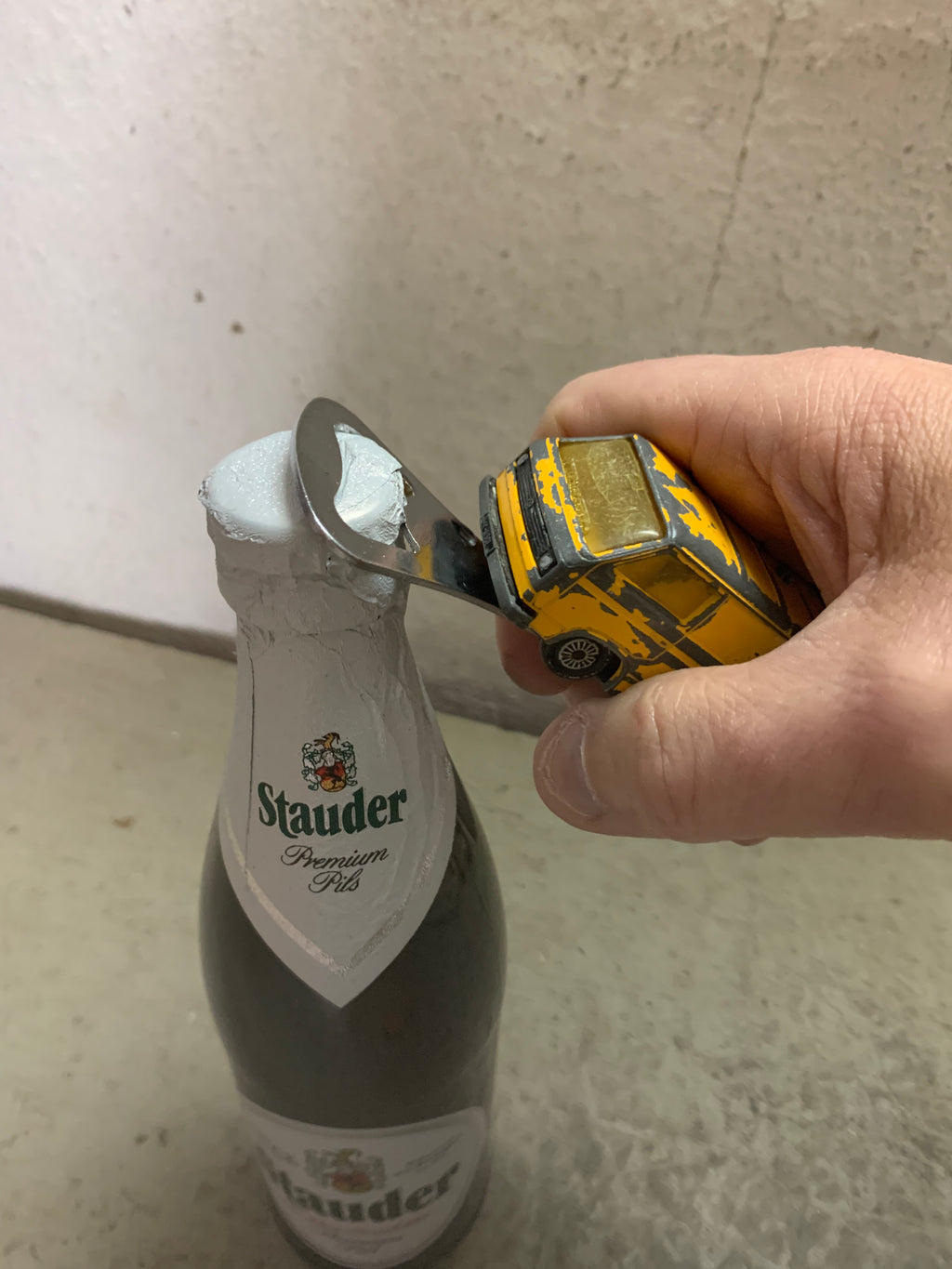 Flaschenöffner für lecker Pilsken.. VW T3 Transporter