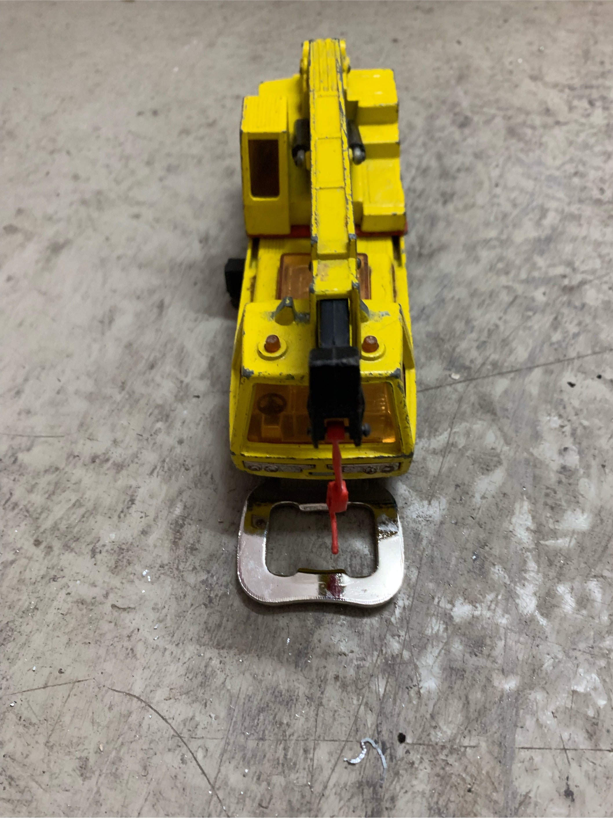 Flaschenöffner groß aus Autokran Modellauto...für handfeste Kumpels