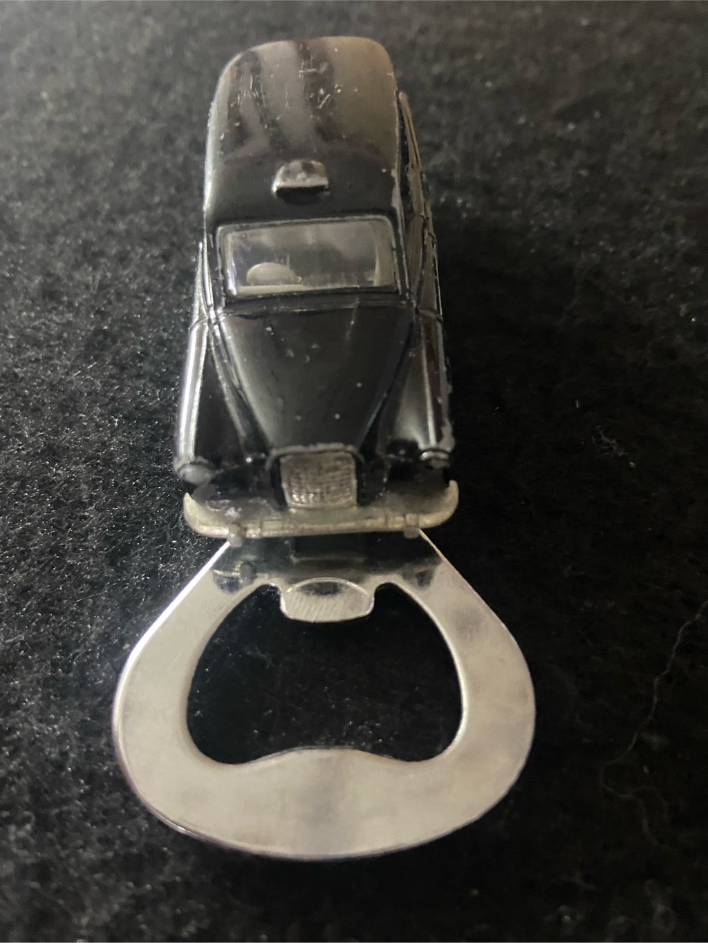 Flaschenöffner aus bespielten Spielzeugauto...London Taxi