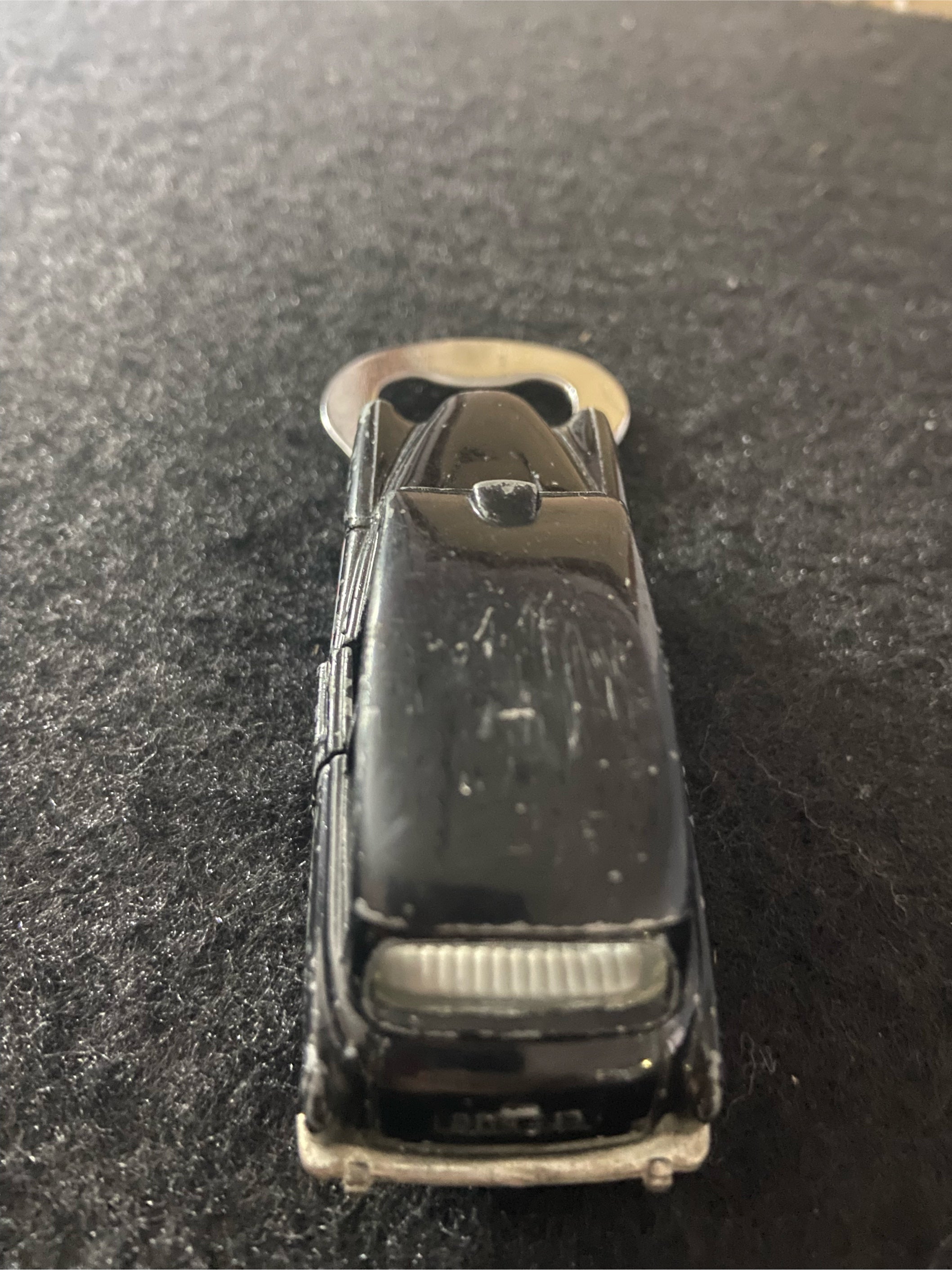 Flaschenöffner aus bespielten Spielzeugauto...London Taxi
